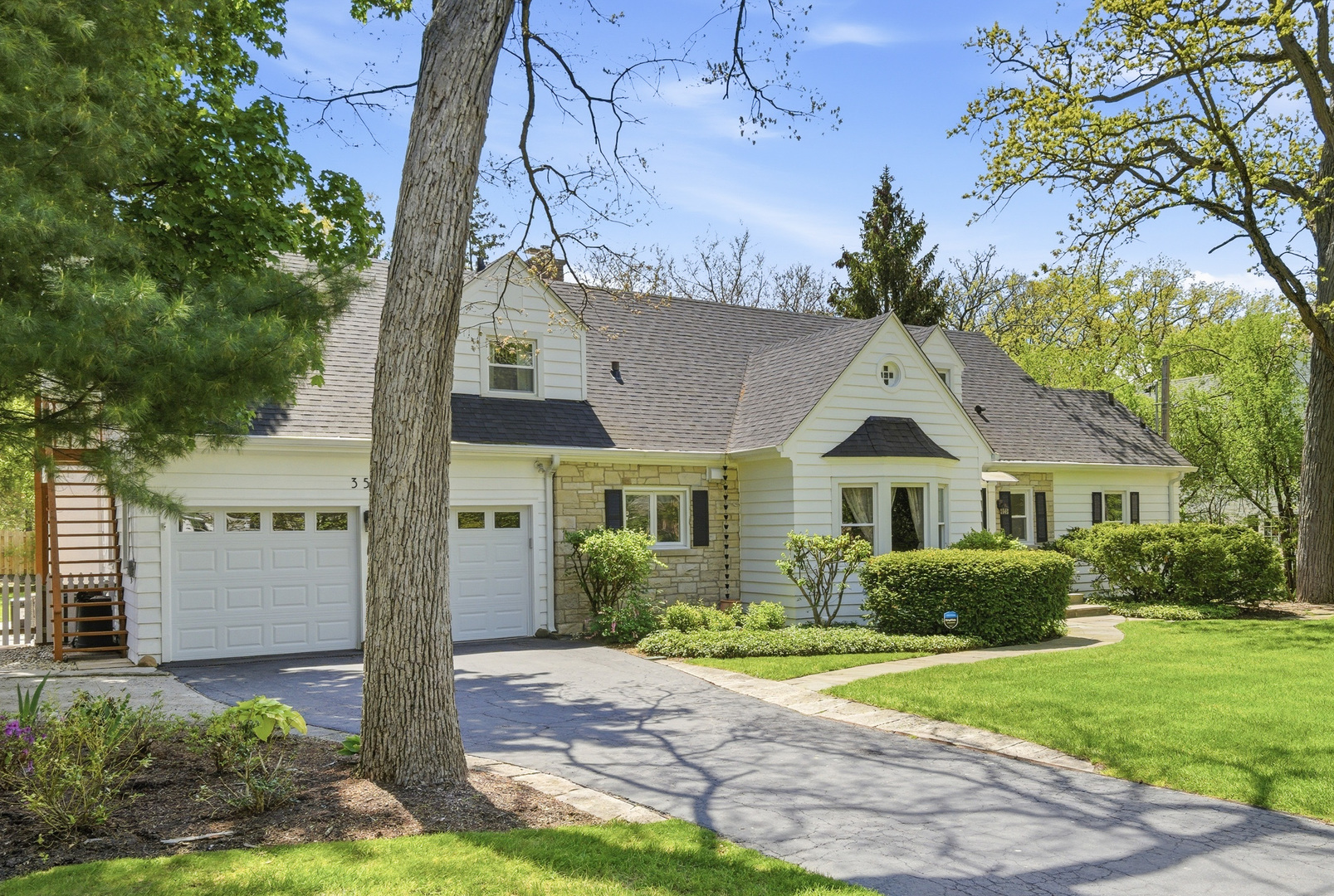 355 Oakdale Avenue