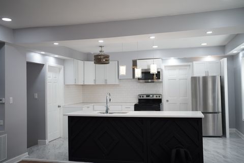 Tiny photo for 8841 S Wabash Avenue, Chicago, IL 60619 (MLS # 12521543)