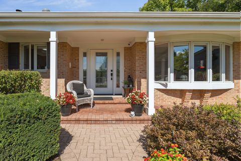 Tiny photo for 192 Glamis Lane, Inverness, IL 60067 (MLS # 12475994)