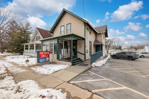 818 State Street Lemont IL 60439