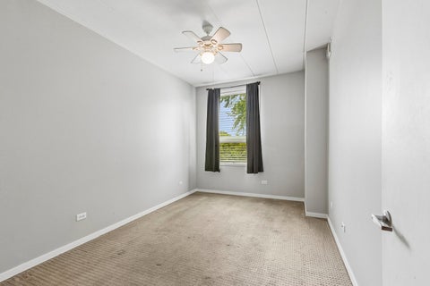 Tiny photo for 974 W 35th Place #202, Chicago, IL 60609 (MLS # 12640466)