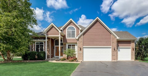 Photo of 1807 Ballina Lane, McHenry, IL 60050 (MLS # 12663792)