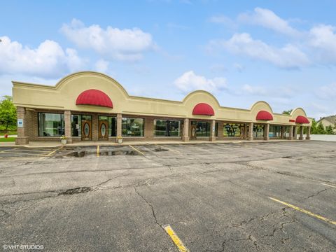 1108 W Northwest Highway 1100-1128 Palatine IL 60067