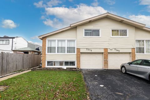 A home in Des Plaines