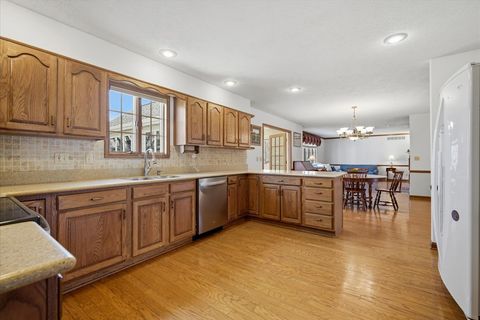 Tiny photo for 1913 Woodbine Road, Bloomington, IL 61704 (MLS # 12595414)