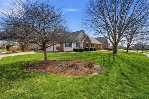 Tiny photo for 1913 Woodbine Road, Bloomington, IL 61704 (MLS # 12595414)