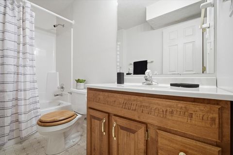 Tiny photo for 1913 Woodbine Road, Bloomington, IL 61704 (MLS # 12595414)