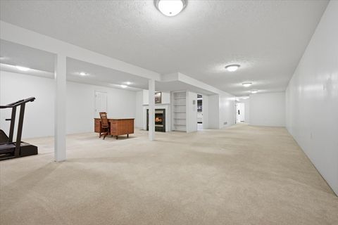 Tiny photo for 1913 Woodbine Road, Bloomington, IL 61704 (MLS # 12595414)