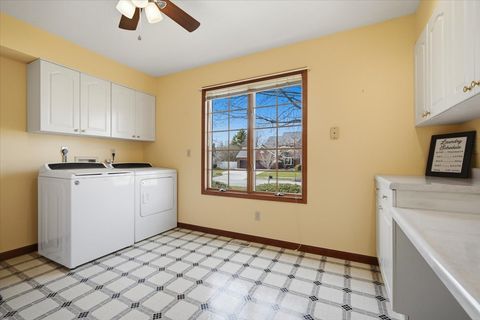 Tiny photo for 1913 Woodbine Road, Bloomington, IL 61704 (MLS # 12595414)