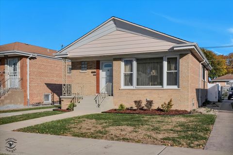 Tiny photo for 5819 S Mason Avenue, Chicago, IL 60638 (MLS # 12512477)