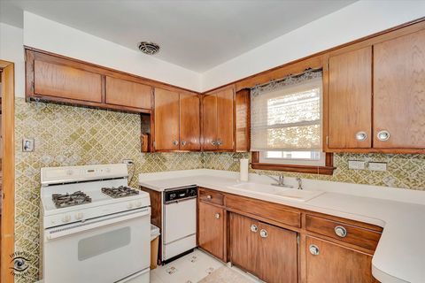 Tiny photo for 5819 S Mason Avenue, Chicago, IL 60638 (MLS # 12512477)