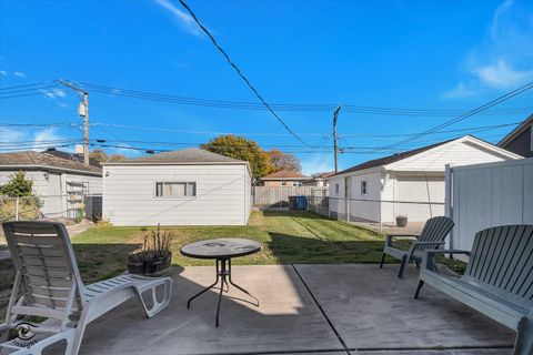 Tiny photo for 5819 S Mason Avenue, Chicago, IL 60638 (MLS # 12512477)