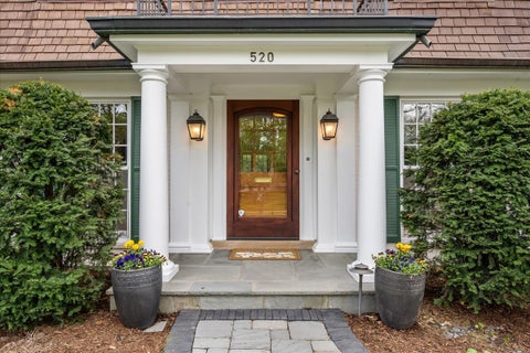 Tiny photo for 520 Greenwood Avenue, Kenilworth, IL 60043 (MLS # 12685606)