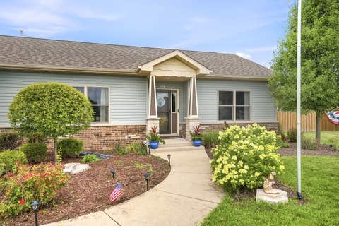 Tiny photo for 710 Pheasant Lane, Coal City, IL 60416 (MLS # 12690997)