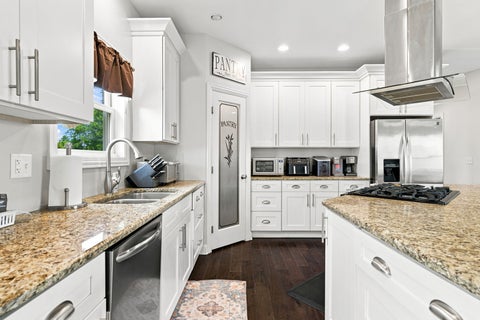 Tiny photo for 710 Pheasant Lane, Coal City, IL 60416 (MLS # 12690997)