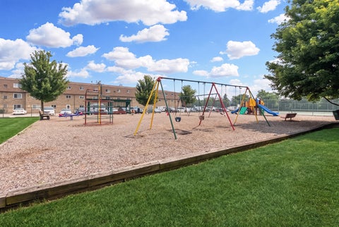 Tiny photo for 9461 BAY COLONY Drive #1S, Des Plaines, IL 60016 (MLS # 12754550)