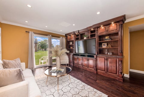 Tiny photo for 9461 BAY COLONY Drive #1S, Des Plaines, IL 60016 (MLS # 12754550)