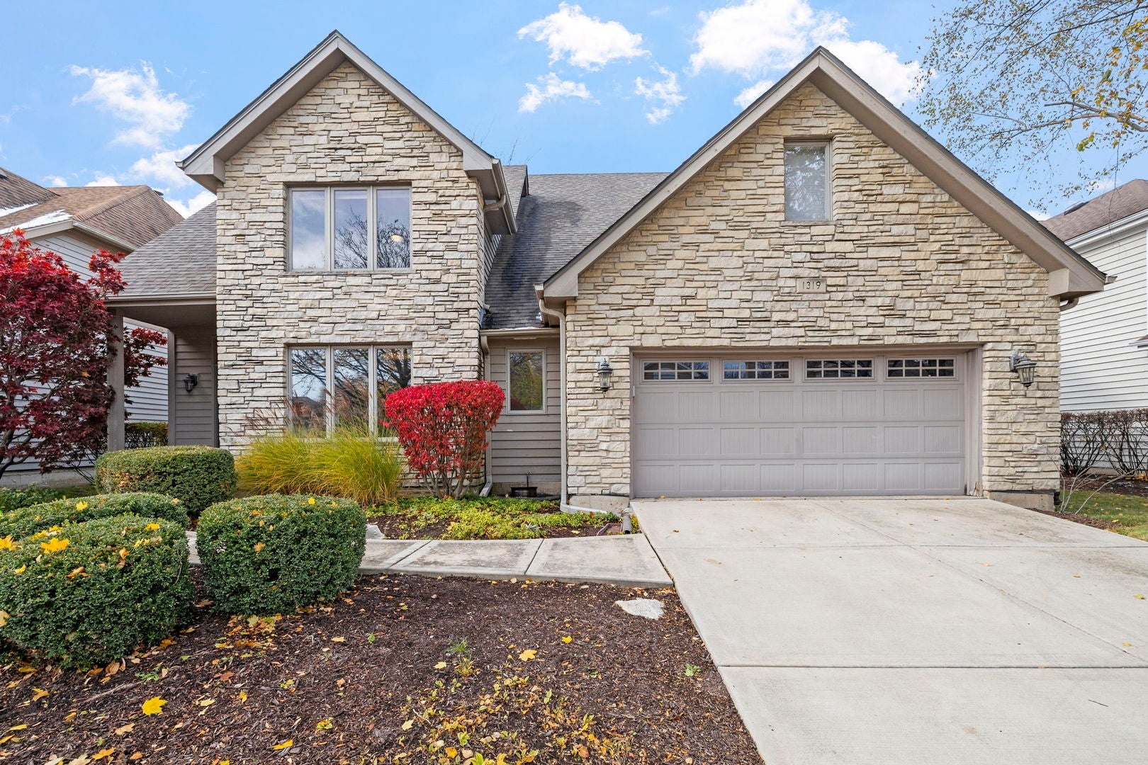 1319 Cranbrook Circle