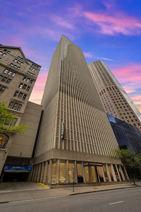 Photo of 100 E Walton Street #26B, Chicago, IL 60611 (MLS # 12646620)
