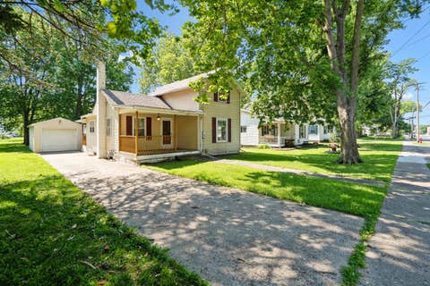 Tiny photo for 1010 Main Street, Erie, IL 61250 (MLS # 12704479)