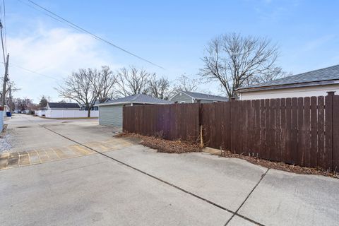Tiny photo for 10155 Kildare Avenue, Oak Lawn, IL 60453 (MLS # 12389460)