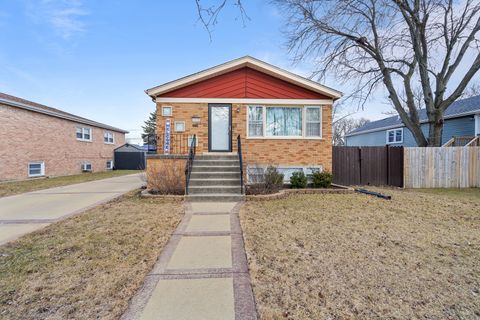 Tiny photo for 10155 Kildare Avenue, Oak Lawn, IL 60453 (MLS # 12389460)