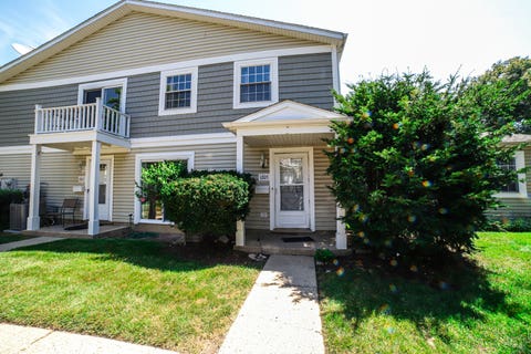 Photo of 1205 Quincy Court, Wheeling, IL 60090 (MLS # 12722940)