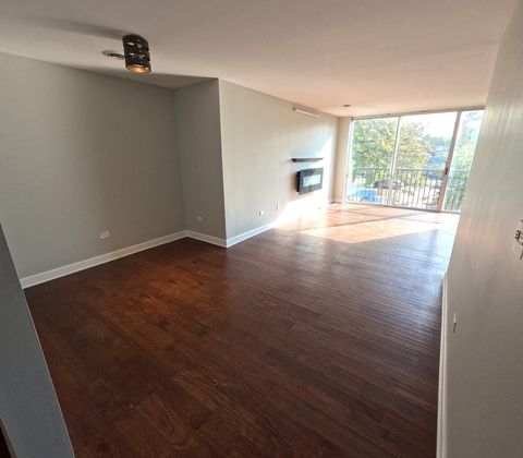 Tiny photo for 424 Park Avenue #206, River Forest, IL 60305 (MLS # 12480821)