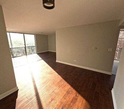 Tiny photo for 424 Park Avenue #206, River Forest, IL 60305 (MLS # 12480821)