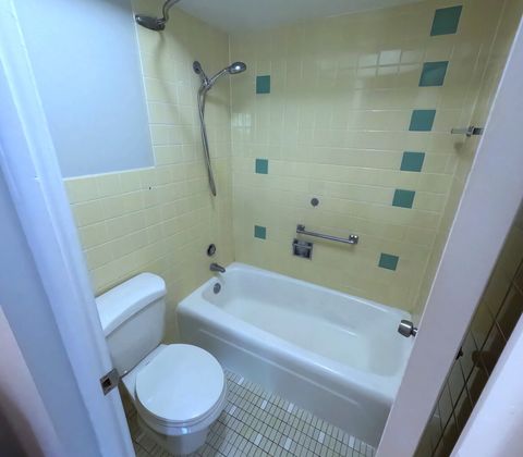Tiny photo for 424 Park Avenue #206, River Forest, IL 60305 (MLS # 12480821)