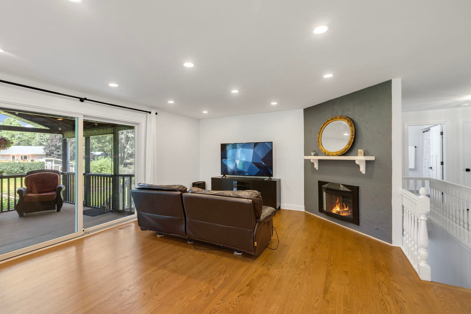 38W274 Bernice Drive