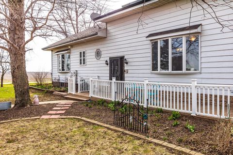 Tiny photo for 13532 E 600 North Road, Heyworth, IL 61745 (MLS # 12602416)