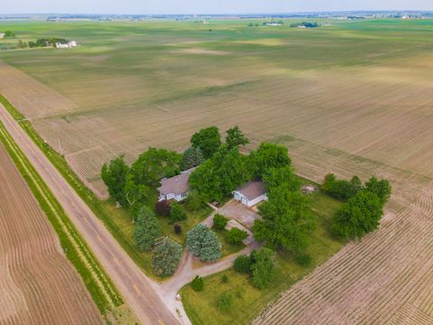 Tiny photo for 13532 E 600 North Road, Heyworth, IL 61745 (MLS # 12602416)