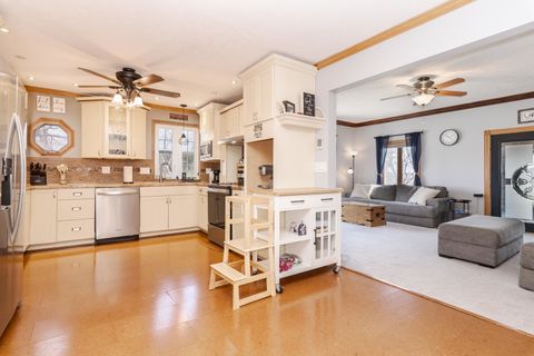 Tiny photo for 13532 E 600 North Road, Heyworth, IL 61745 (MLS # 12602416)