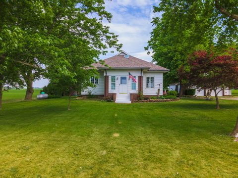 Tiny photo for 13532 E 600 North Road, Heyworth, IL 61745 (MLS # 12602416)