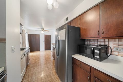 Tiny photo for 302 Linden Lane, Wheeling, IL 60090 (MLS # 12596910)