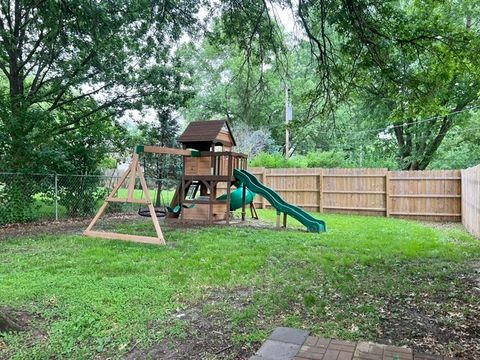 Tiny photo for 1219 Royal Oaks Drive, Davenport, IA 52806 (MLS # 12646164)