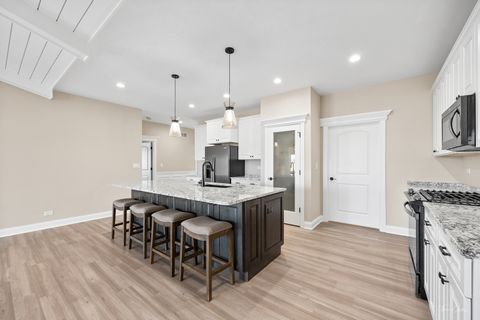 Tiny photo for 25156 S Westwind Drive, Channahon, IL 60410 (MLS # 12449367)