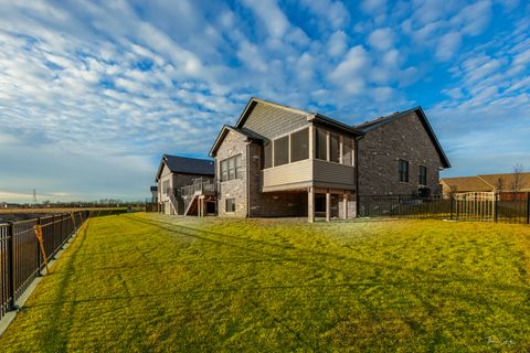 Tiny photo for 25156 S Westwind Drive, Channahon, IL 60410 (MLS # 12449367)