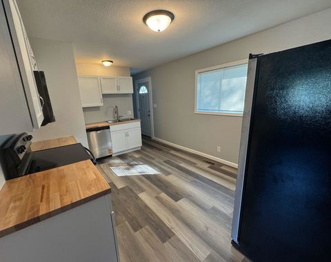 Tiny photo for 1516 N Mattis Avenue, Champaign, IL 61821 (MLS # 12320251)