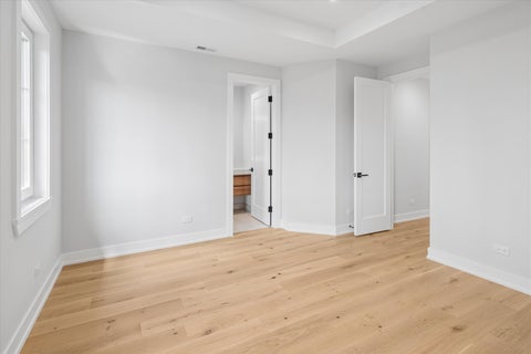 Tiny photo for 6022 N Ionia Avenue, Chicago, IL 60646 (MLS # 12737340)