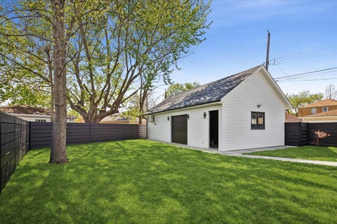Tiny photo for 6022 N Ionia Avenue, Chicago, IL 60646 (MLS # 12737340)