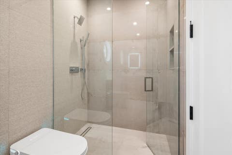 Tiny photo for 6022 N Ionia Avenue, Chicago, IL 60646 (MLS # 12737340)