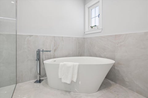 Tiny photo for 6022 N Ionia Avenue, Chicago, IL 60646 (MLS # 12737340)