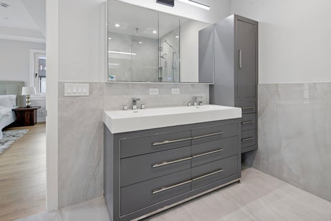 Tiny photo for 6022 N Ionia Avenue, Chicago, IL 60646 (MLS # 12737340)
