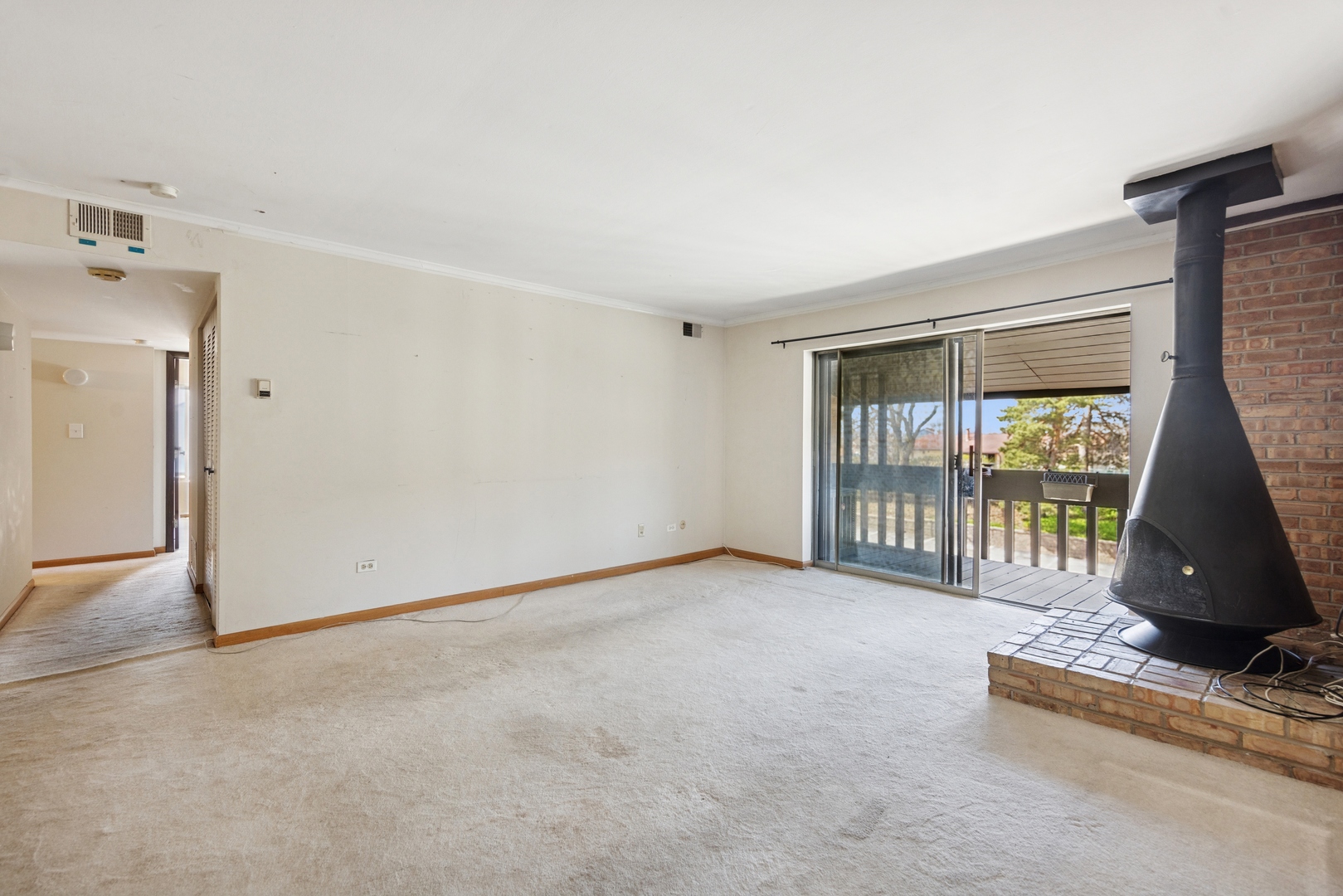 6151 Knoll Wood Road 306