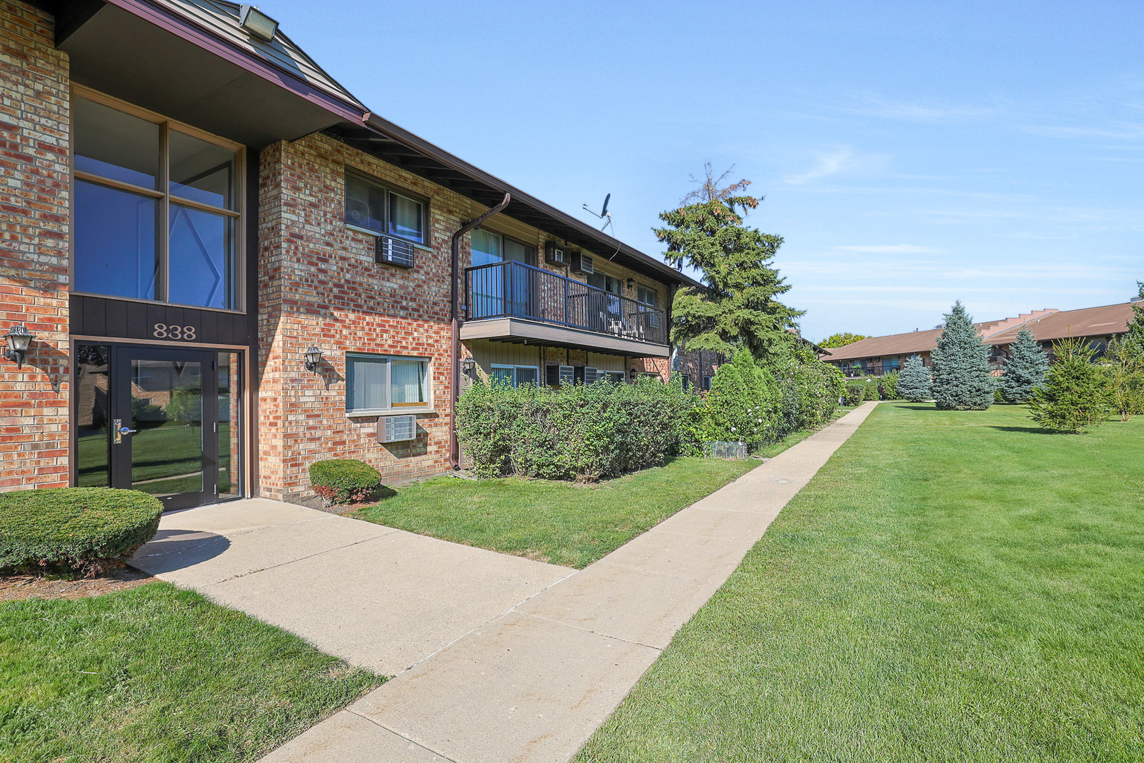 838 E Old Willow Road 105