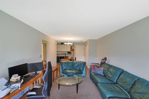 Tiny photo for 838 E Old Willow Road #105, Prospect Heights, IL 60070 (MLS # 12480678)