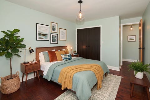 Tiny photo for 7061 N Kedzie Avenue #913, Chicago, IL 60645 (MLS # 12684234)