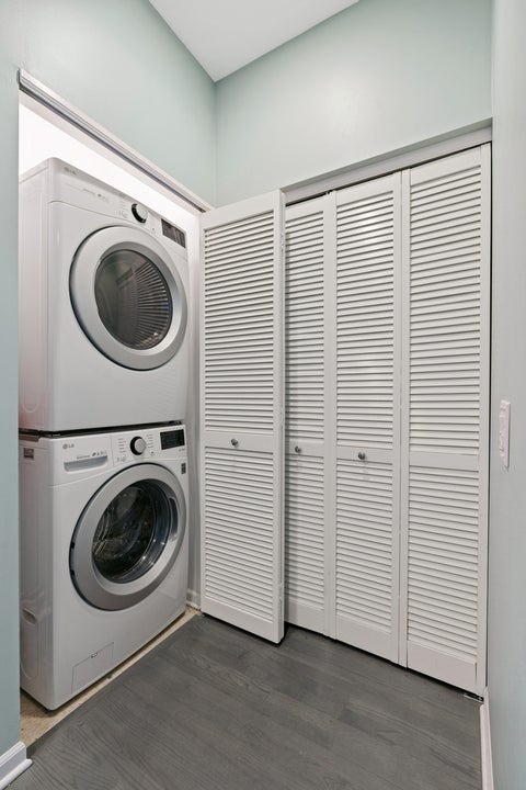 Tiny photo for 2040 W Belmont Avenue #405, Chicago, IL 60618 (MLS # 12768636)